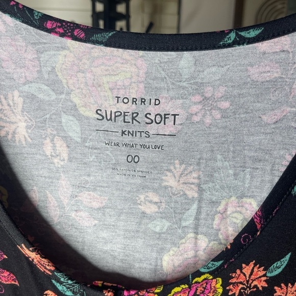 Torrid super soft knits - Picture 2 of 3